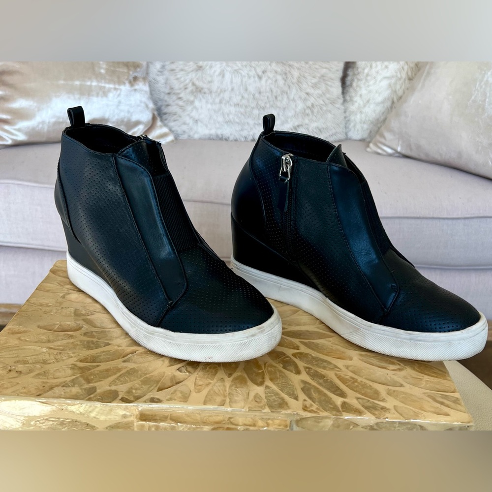 Mia black leather sneaker boots with side zip.  Size 6.5